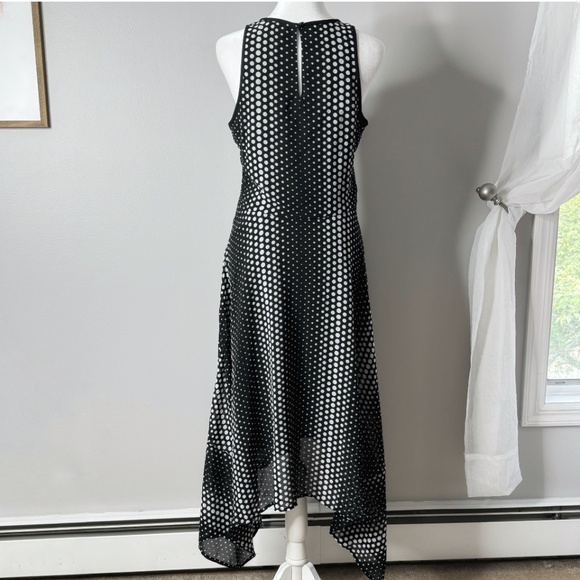 Michael Kors Georgette Dress Handkerchief Hem Black White Ombre Dot Print Size 2 - Picture 2 of 16